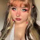 Holly Phoebe from patreon